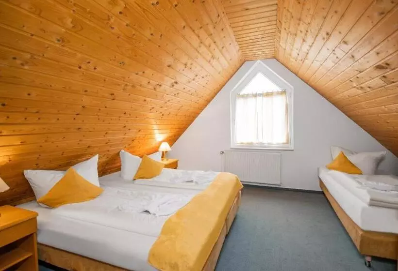 酒店 Garni Zwickaumosel