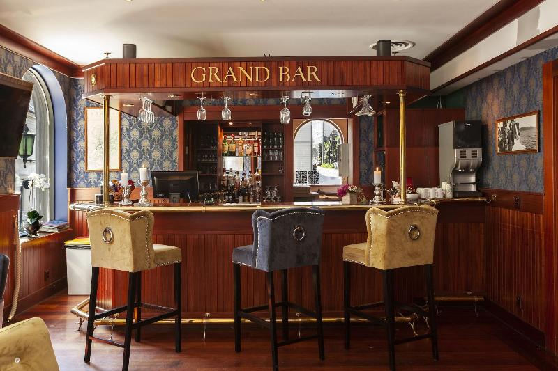 Grand Hotel Arendal   Unike Hoteller
