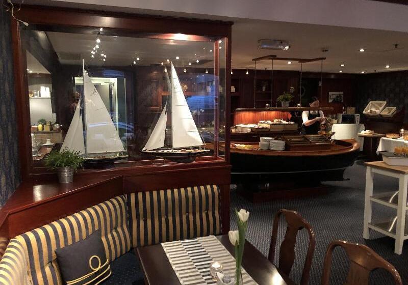 Grand Hotel Arendal   Unike Hoteller