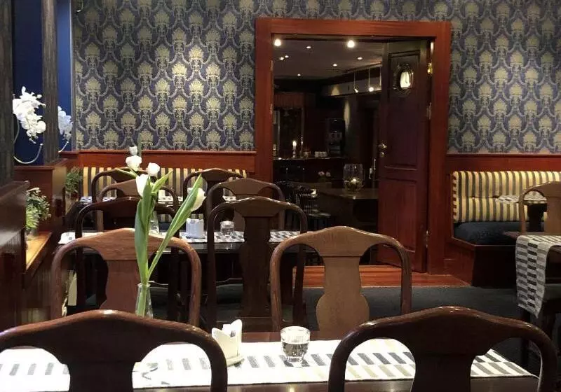 Grand Hotel Arendal Unike Hoteller