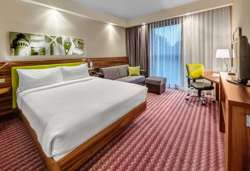 בית מלון כפרי Hampton By Hilton Swinoujscie