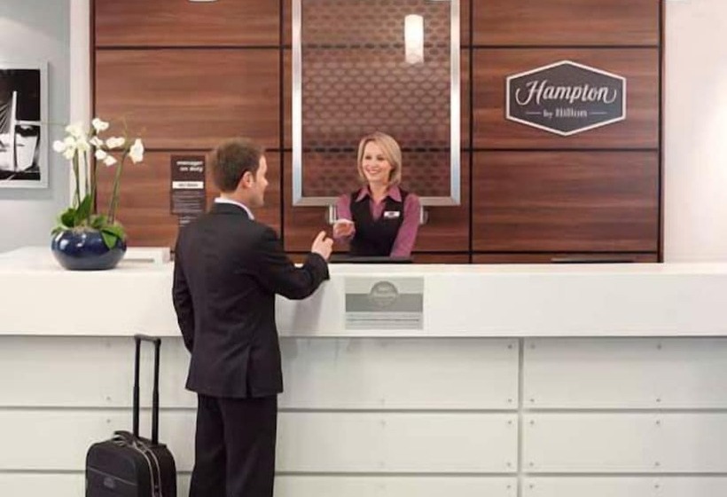 בית מלון כפרי Hampton By Hilton Swinoujscie