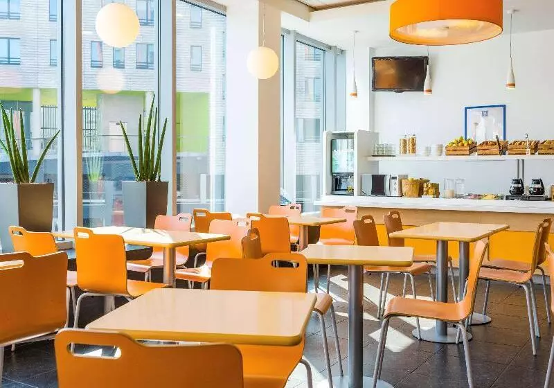 Otel Ibis Budget Leuven Centrum