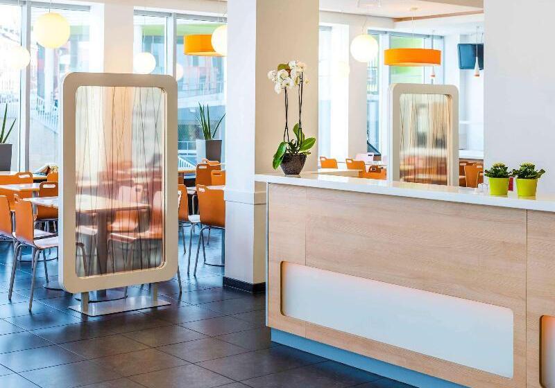 בית מלון כפרי Ibis Budget Leuven Centrum