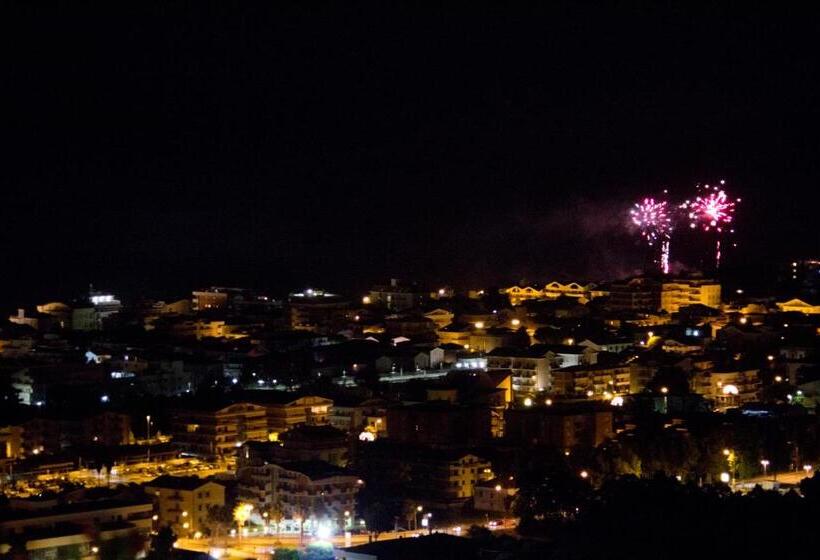 فندق Il Parco Sul Mare Resort & Spa