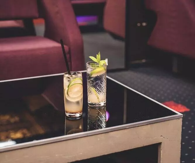 Marine Hotel By Zdrojowa