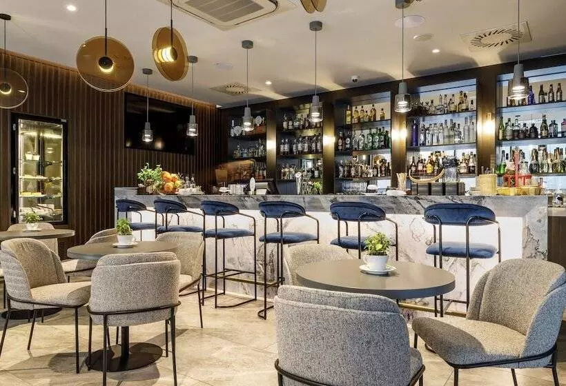 Marine Hotel By Zdrojowa