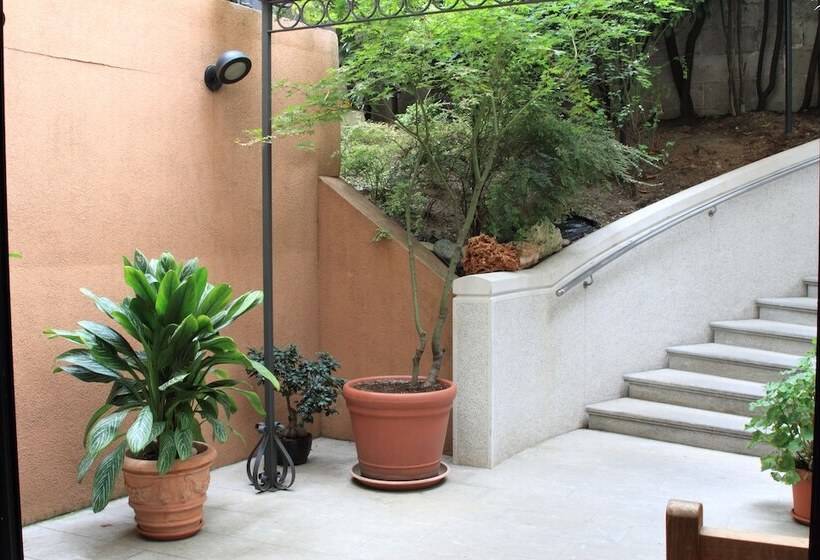 בית מלון כפרי Metro