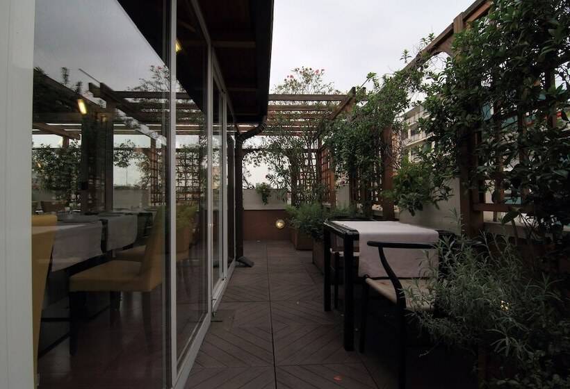 בית מלון כפרי Metro