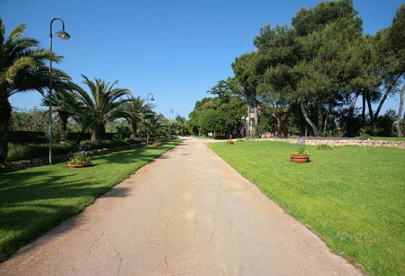 Отель Park Novecento Resort