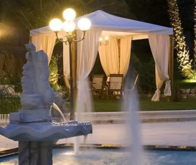 酒店 Park Novecento Resort