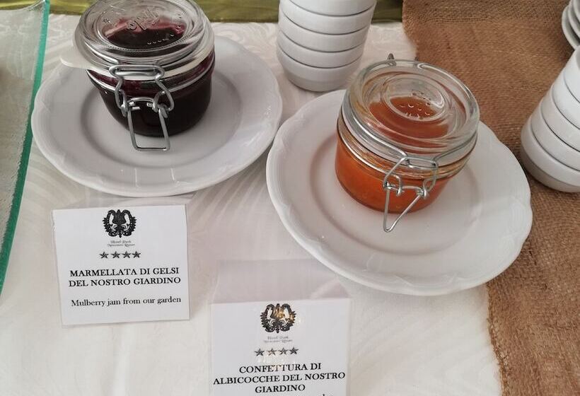 Отель Park Novecento Resort