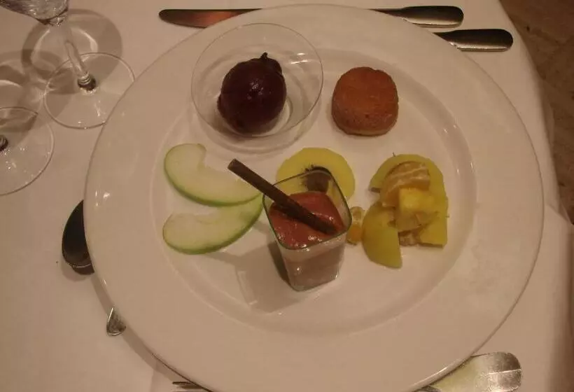 Hotell Authentic By Balladins – Rodez / Le Ségala