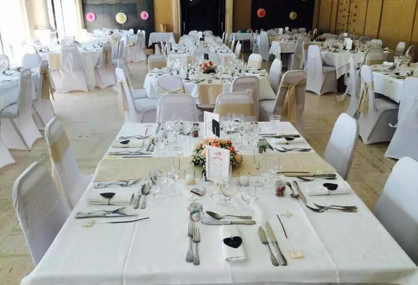 Hotell Authentic By Balladins – Rodez / Le Ségala