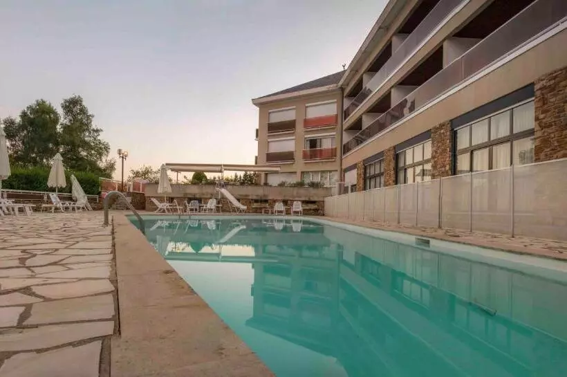 Hotell Authentic By Balladins – Rodez / Le Ségala