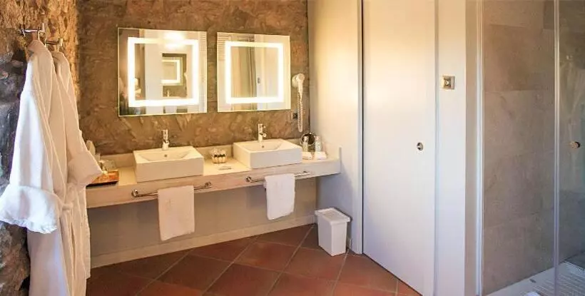 Сельский отель La Garriga De Castelladral