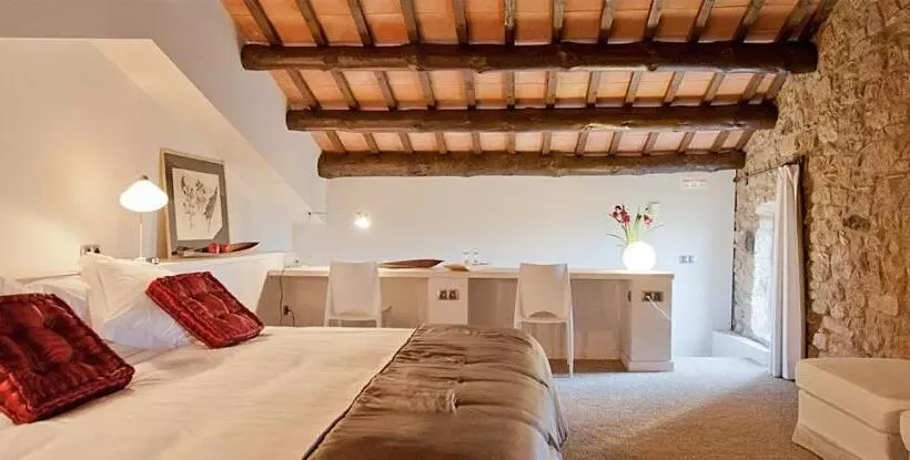 Сельский отель La Garriga De Castelladral