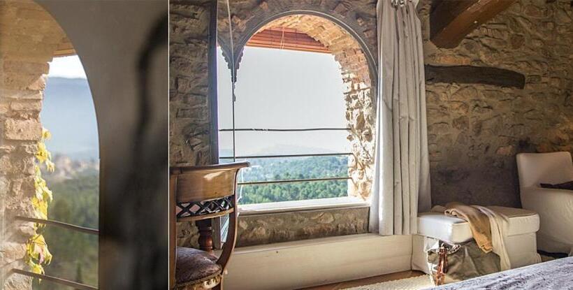 Сельский отель La Garriga De Castelladral