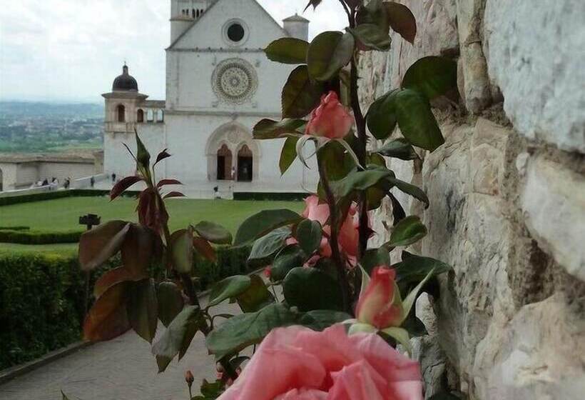 فندق San Giacomo