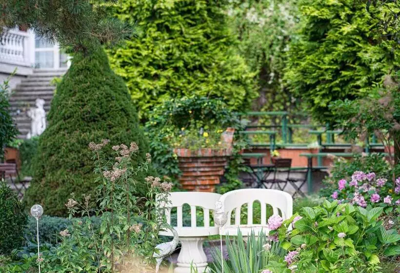 Отель Solar Palace Spa & Wellness