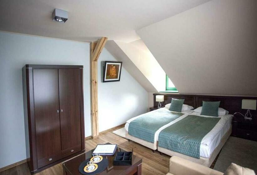 Отель Spa Srebrny Dzwon Kadyny