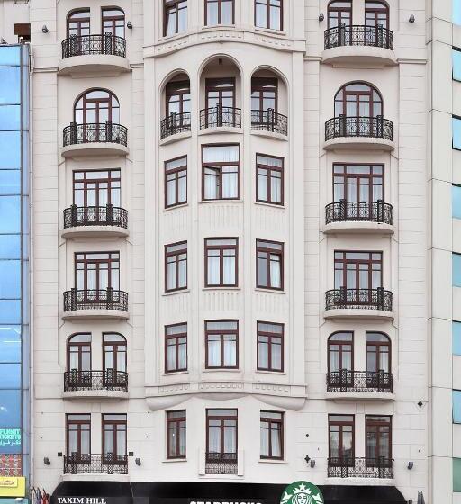 ホテル Taxim Hill