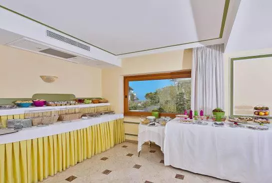 בית מלון כפרי Tirrenia