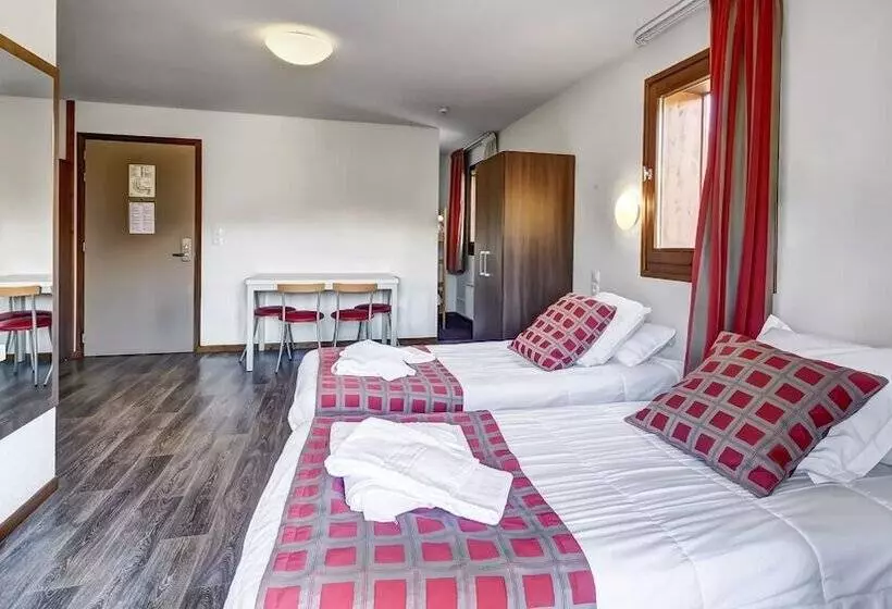 בית מלון כפרי Vacanceole  Residence Grand Massif