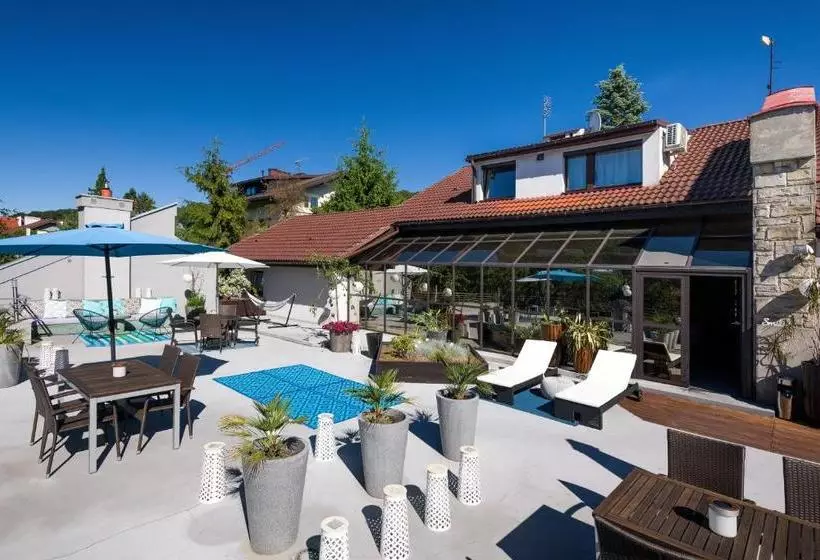 ホテル Villa Zakamycze