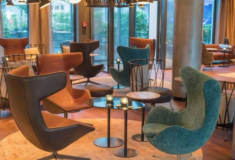 Motel One Hamburg Airport