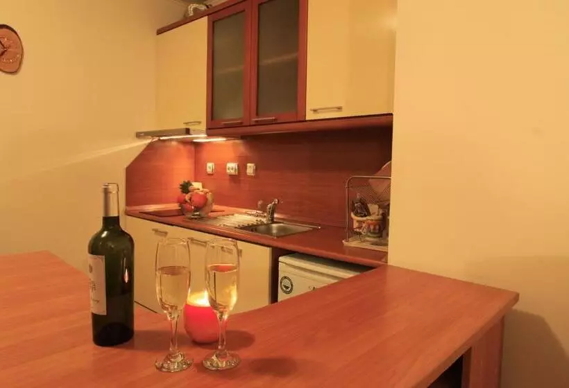 Rainbow 1 Holiday Complex