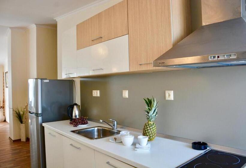 Rainbow 1 Holiday Complex