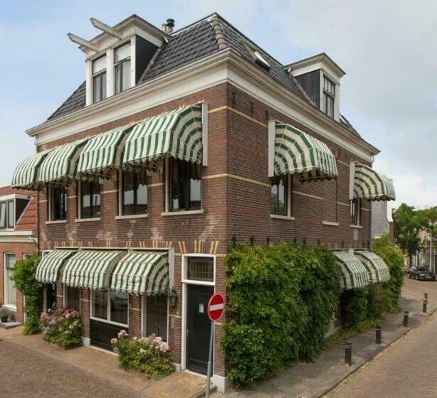 Bed and Breakfast Lekkerwegbijleeuwen, 1 Minuut Naar Hartje Centrum