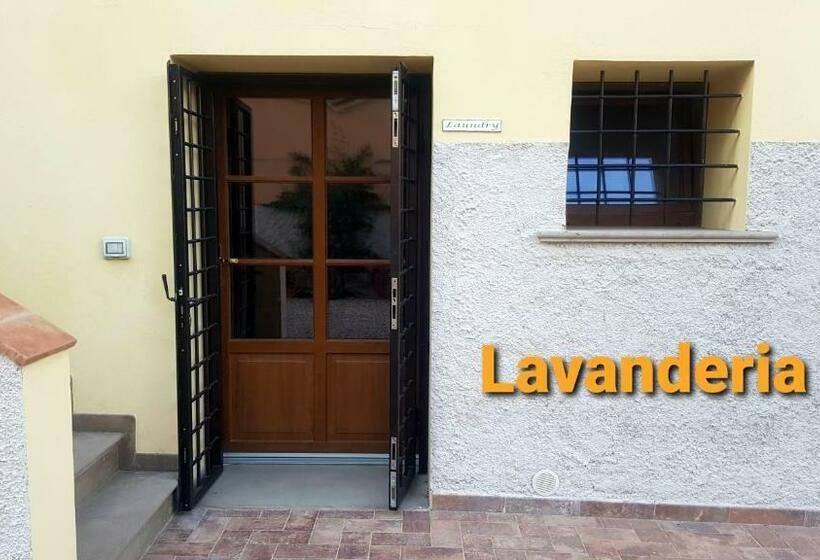 בית מלון כפרי Punta Dei Lecci