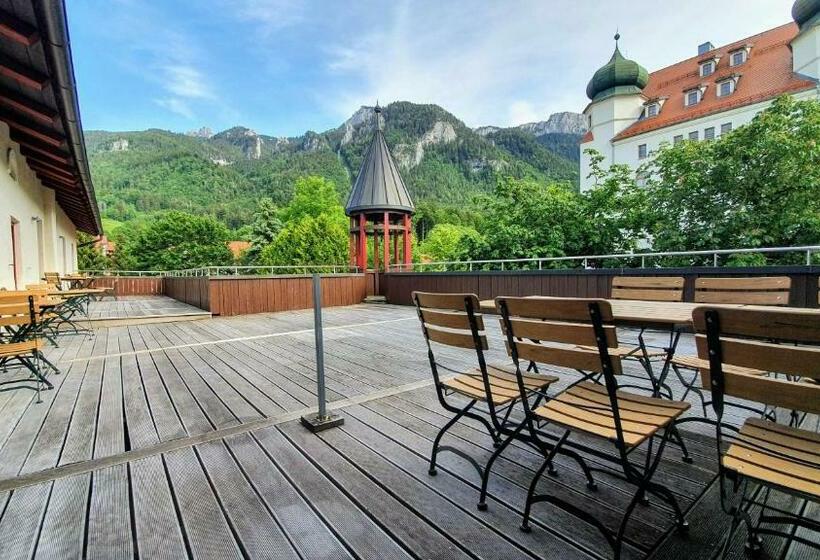 Отель Wirtshaus Zum Baumbach