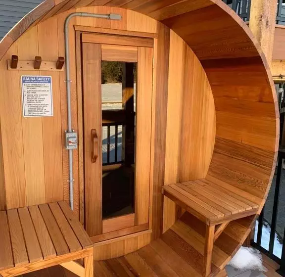 Majatalo Dragonfly Inn Loft Suite