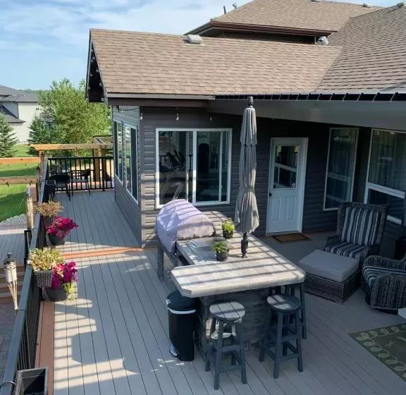 Majatalo Dragonfly Inn Loft Suite