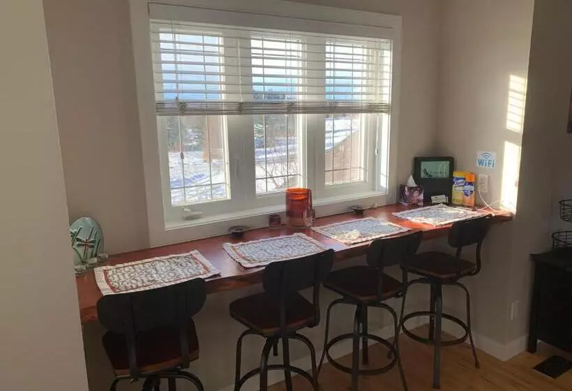 Majatalo Dragonfly Inn Loft Suite