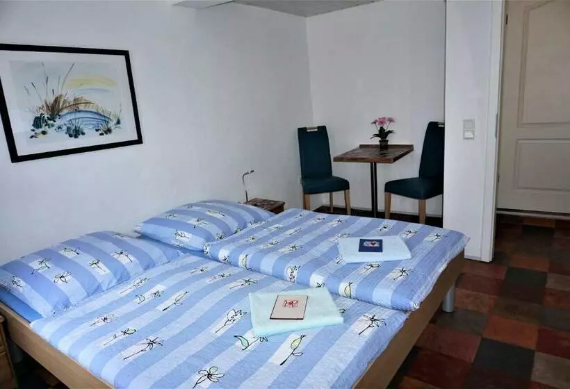 ペンション Kunsthaus Linn Gästezimmer Marktplatz 7a
