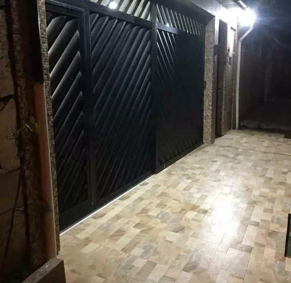 ペンション Recanto Bellamar Pousada E Hostel