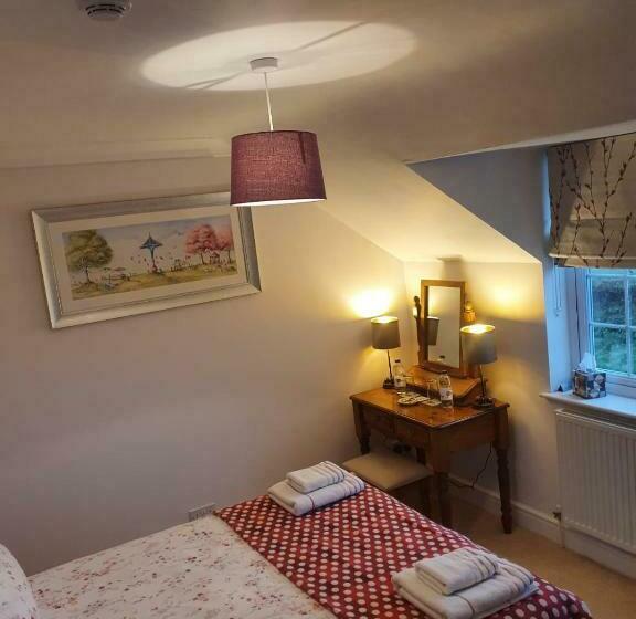 膳宿费 The Croft Guest House