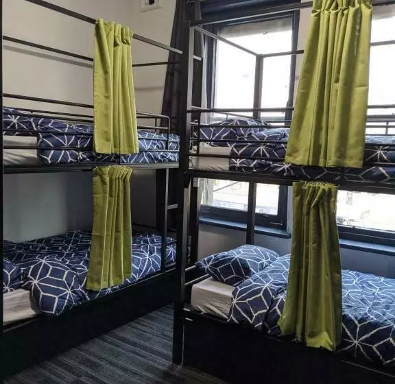 Queen Victoria Hostel