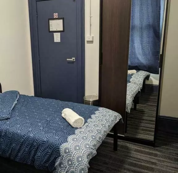 Queen Victoria Hostel
