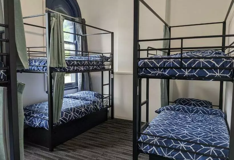 Queen Victoria Hostel