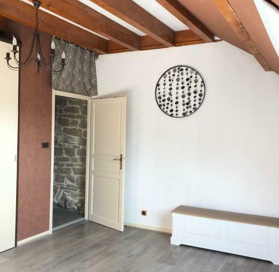 ベッドアンドブレックファースト Au Lavoir Du Serein La Billaude Et La Langouette