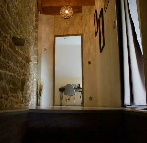 ベッドアンドブレックファースト Au Lavoir Du Serein La Billaude Et La Langouette