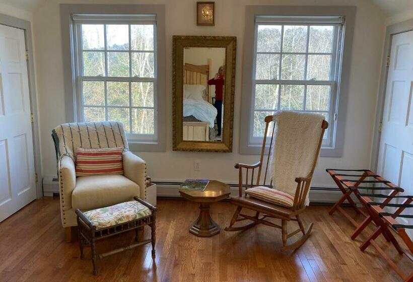 住宿加早餐  The Birch Grove