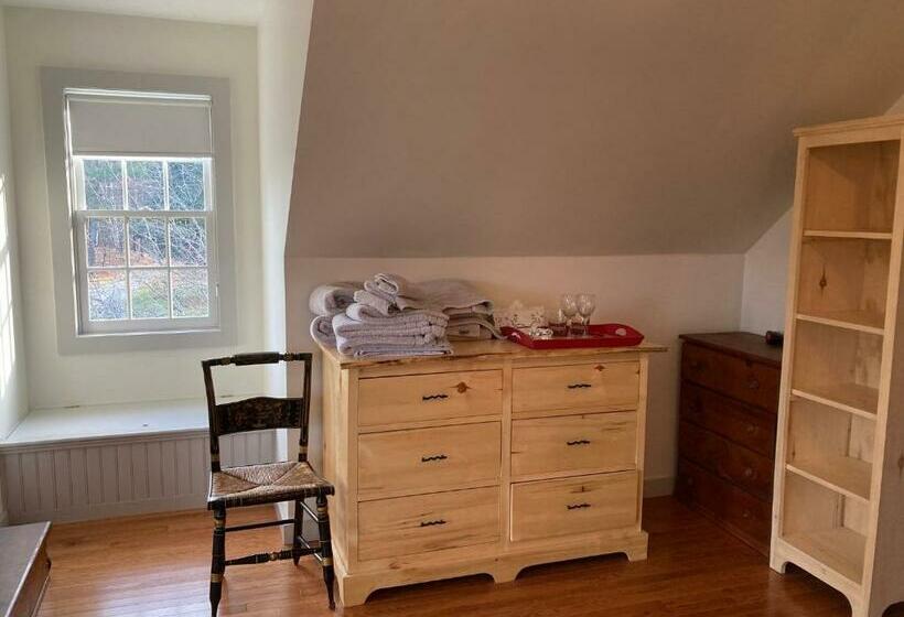 住宿加早餐  The Birch Grove