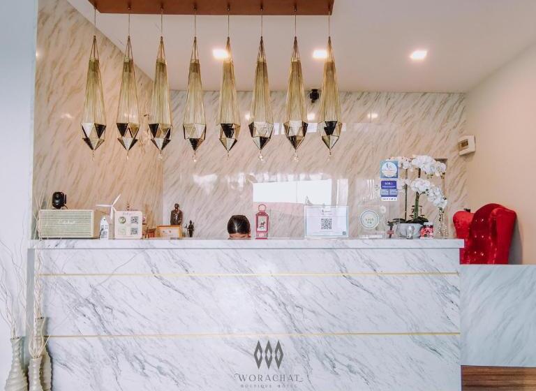 Отель Worachat Boutique