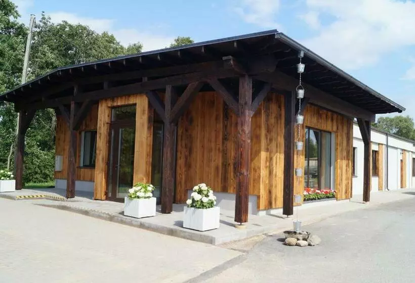 Kuivižu Krogs   Motelis
